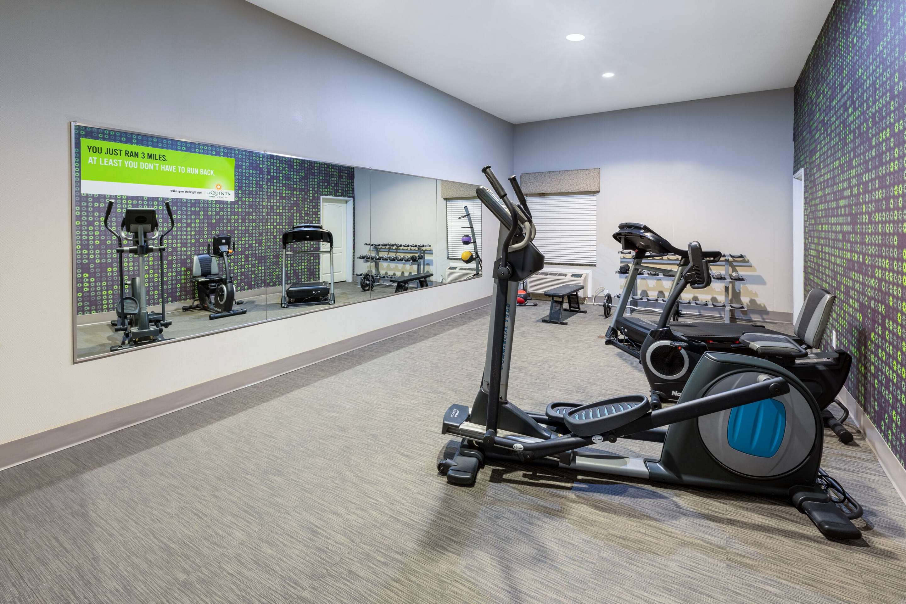 Health club fitness center gym | La Quinta Inn & Suites by Wyndham Fort Worth - Lake Worth