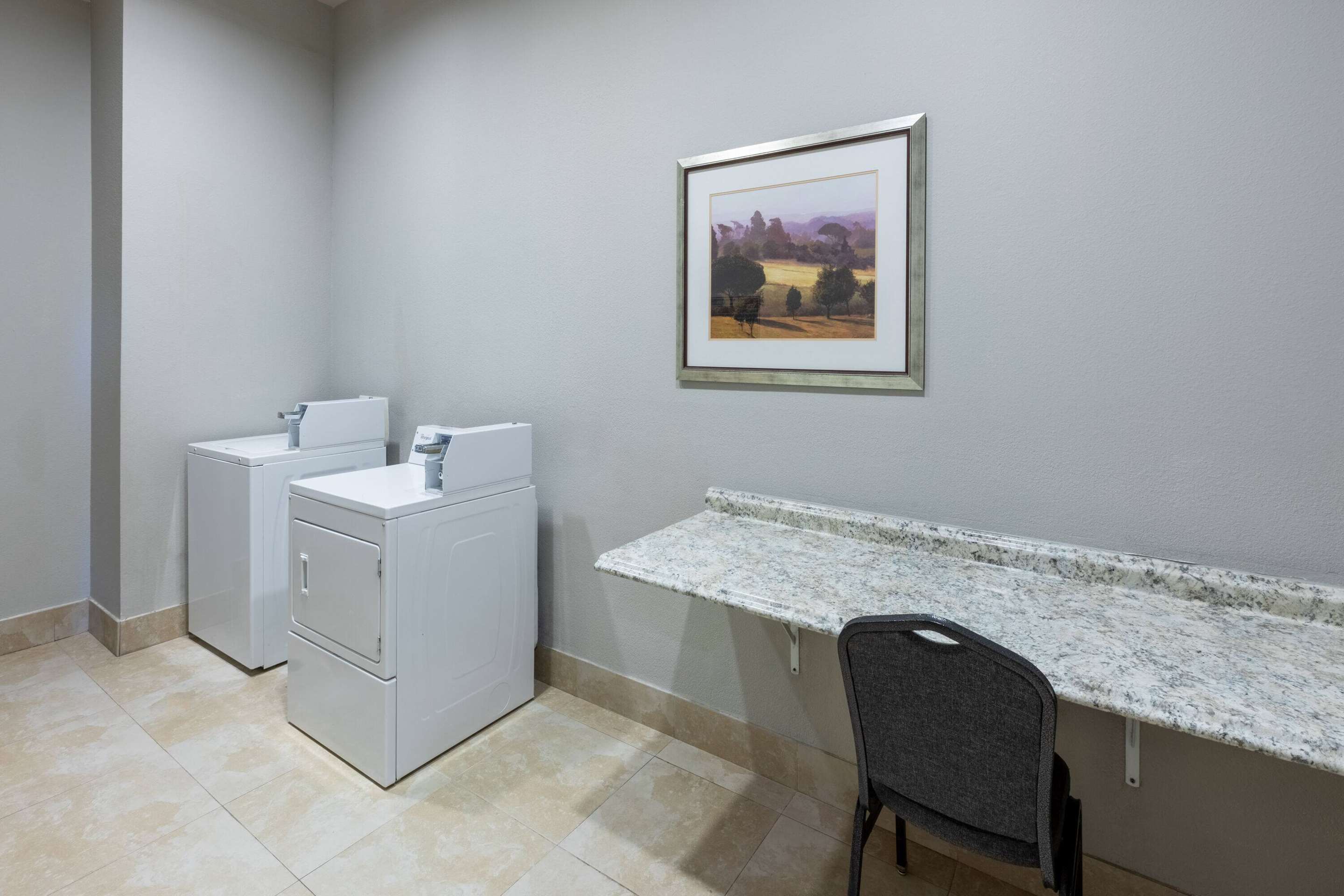 Laundry | La Quinta Inn & Suites by Wyndham Fort Worth - Lake Worth