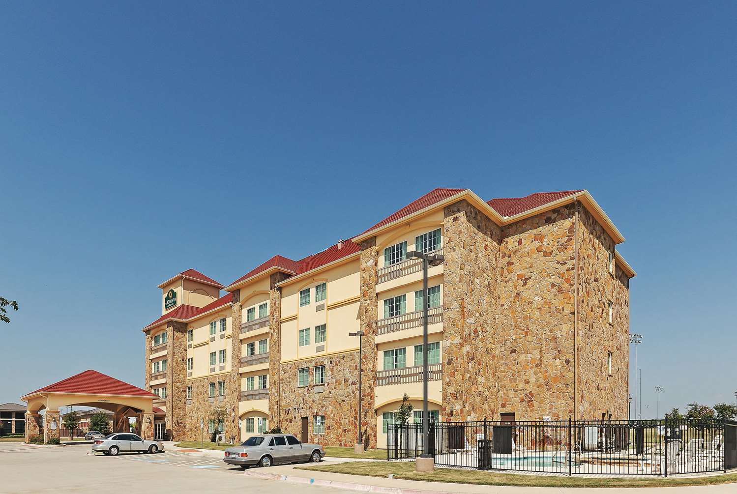 La Quinta Inn & Suites McKinney, TX See Discounts