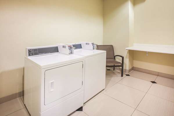  - La Quinta Inn & Suites Allen