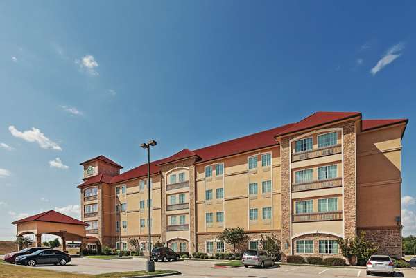 Exterior view - La Quinta Inn & Suites Allen