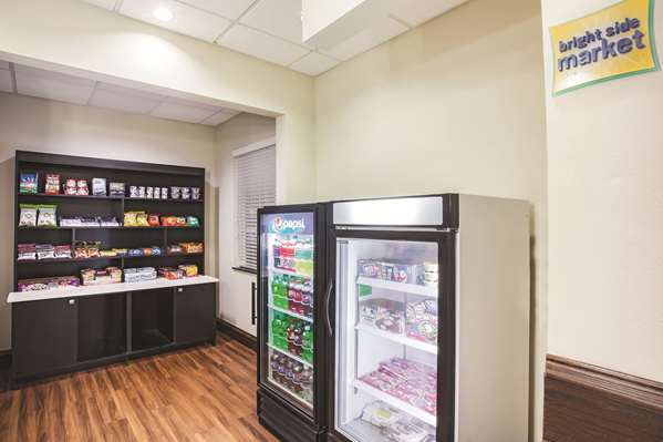  - La Quinta Inn & Suites Allen