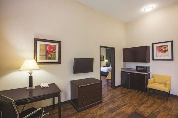 Suite - La Quinta Inn & Suites Allen