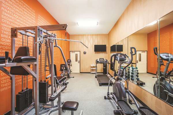 Fitness/ Exercise Room - La Quinta Inn & Suites Allen