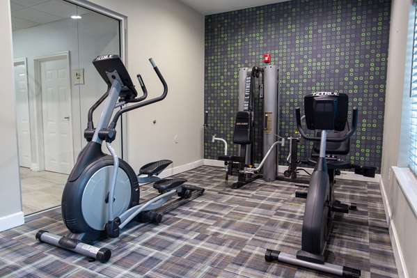 Fitness/ Exercise Room - La Quinta Inn & Suites Normandy Houston - I-10, Exit 778 & 778B