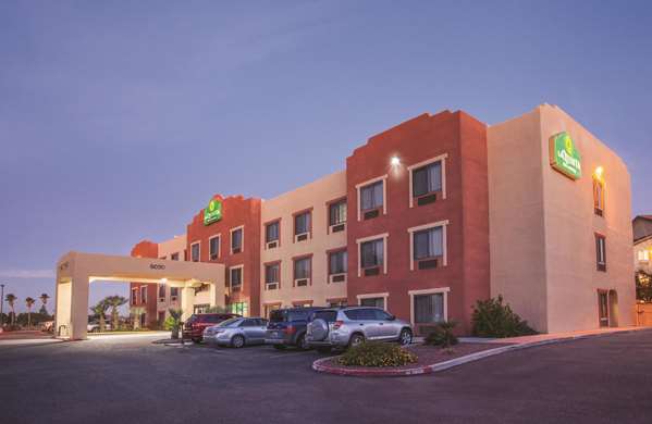 Exterior view - La Quinta Inn & Suites Northwest Tucson - I-10, Exit 246