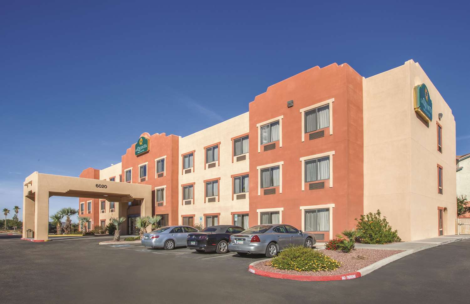 La Quinta Inn & Suites Northwest Tucson, AZ See Discounts