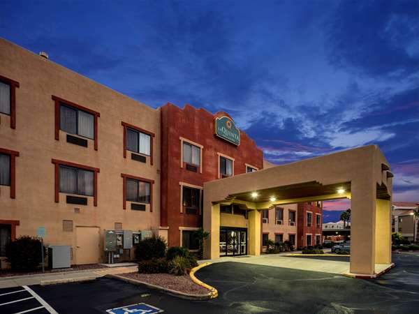Exterior view - La Quinta Inn & Suites Northwest Tucson - I-10, Exit 246