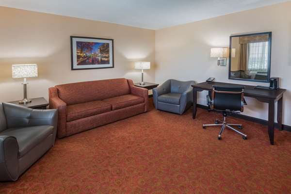 Suite - La Quinta Inn Medical Center San Antonio - I-10, Exit 562