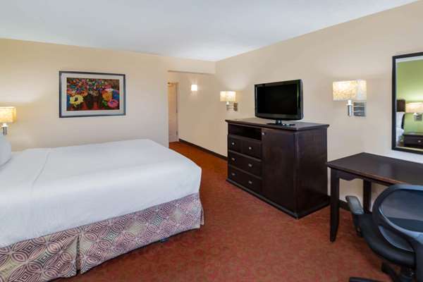 - La Quinta Inn Medical Center San Antonio - I-10, Exit 562
