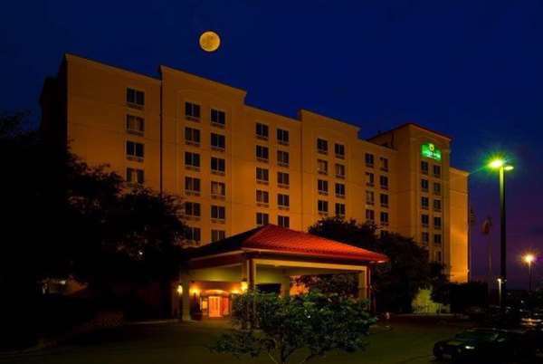 Exterior view - La Quinta Inn Medical Center San Antonio - I-10, Exit 562