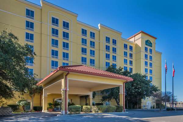 Exterior view - La Quinta Inn Medical Center San Antonio - I-10, Exit 562