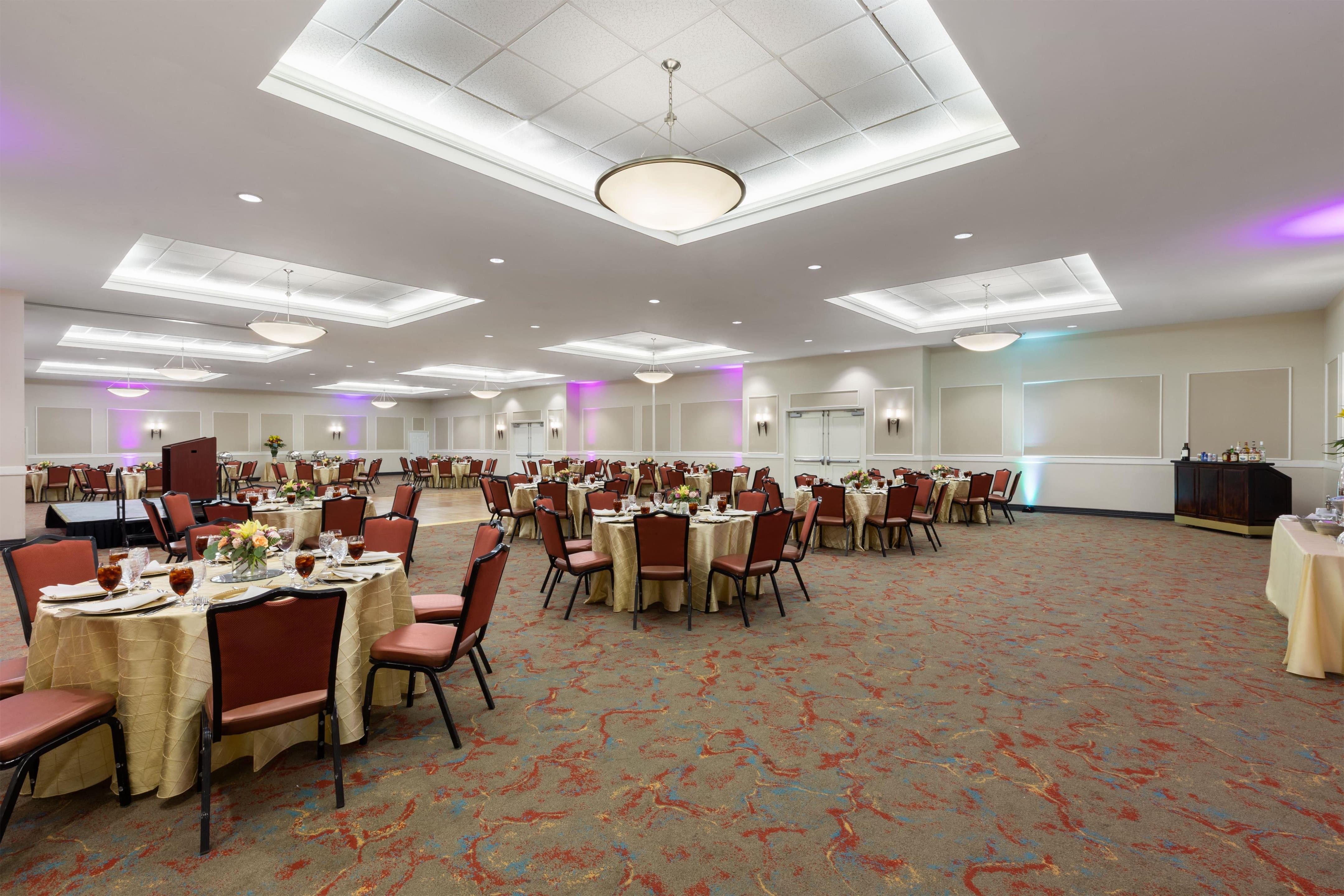 Meeting Room | La Quinta Inn & Suites by Wyndham San Antonio Medical Ctr NW