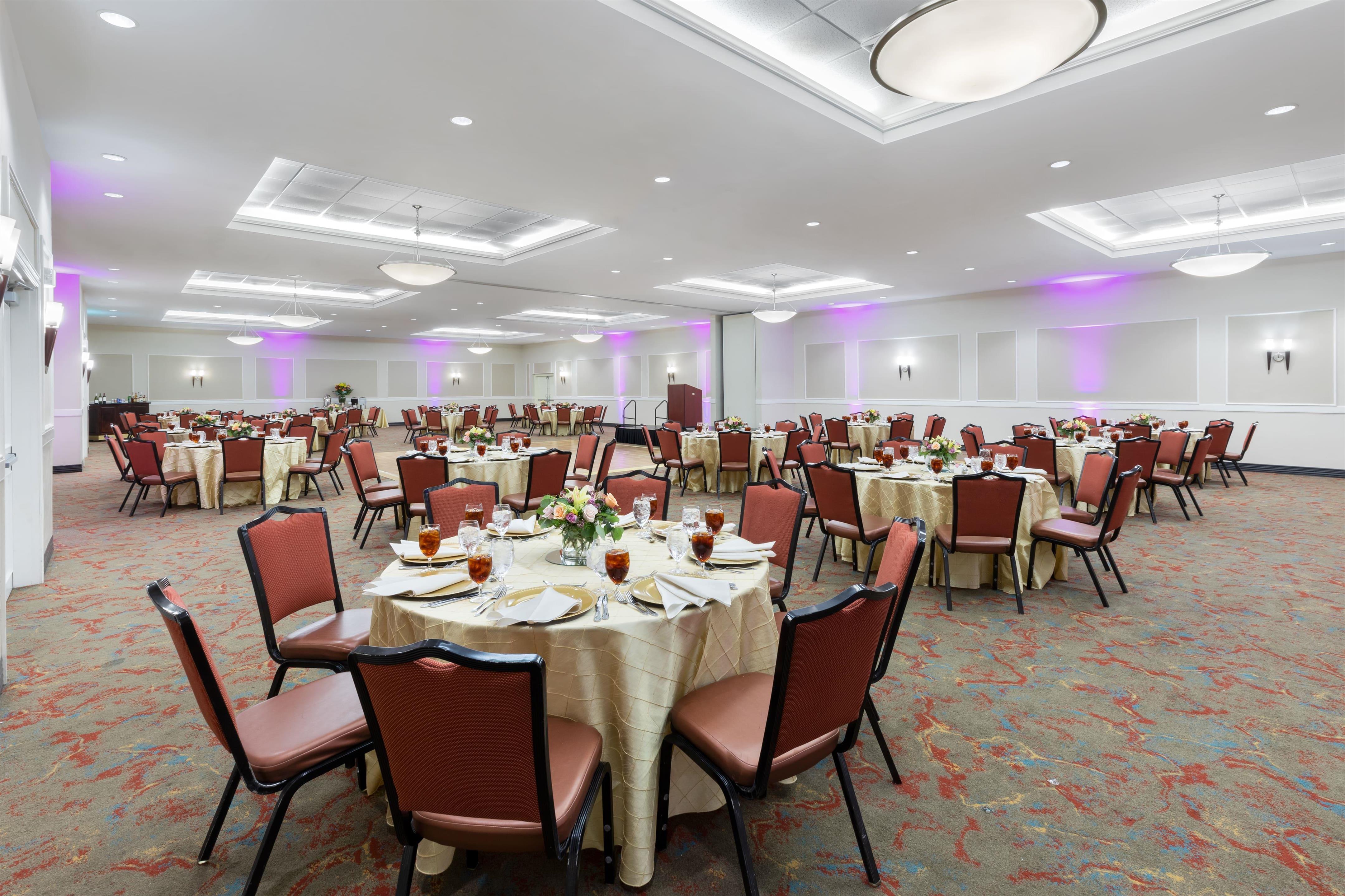 Meeting Room | La Quinta Inn & Suites by Wyndham San Antonio Medical Ctr NW