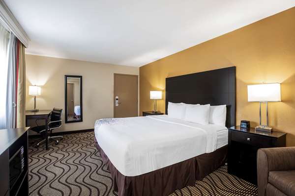  - La Quinta Inn Carlsbad - I-5, Exit 45