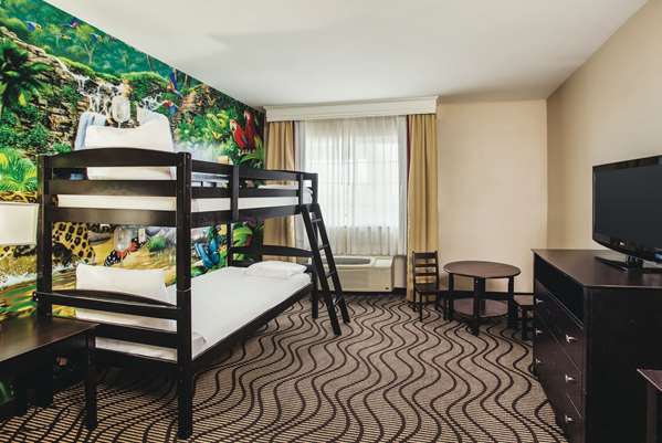  - La Quinta Inn Carlsbad - I-5, Exit 45