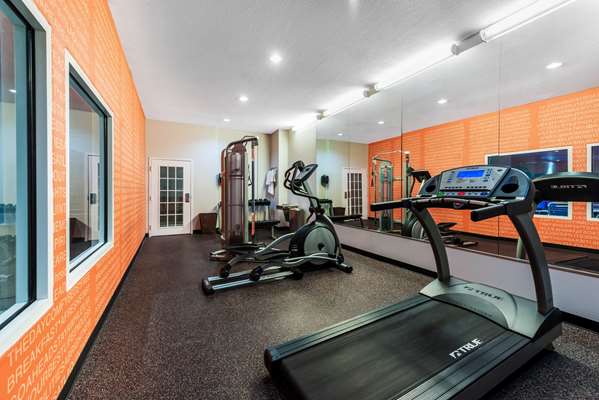 Fitness/ Exercise Room - La Quinta Inn & Suites Orange - I-10, Exit 873