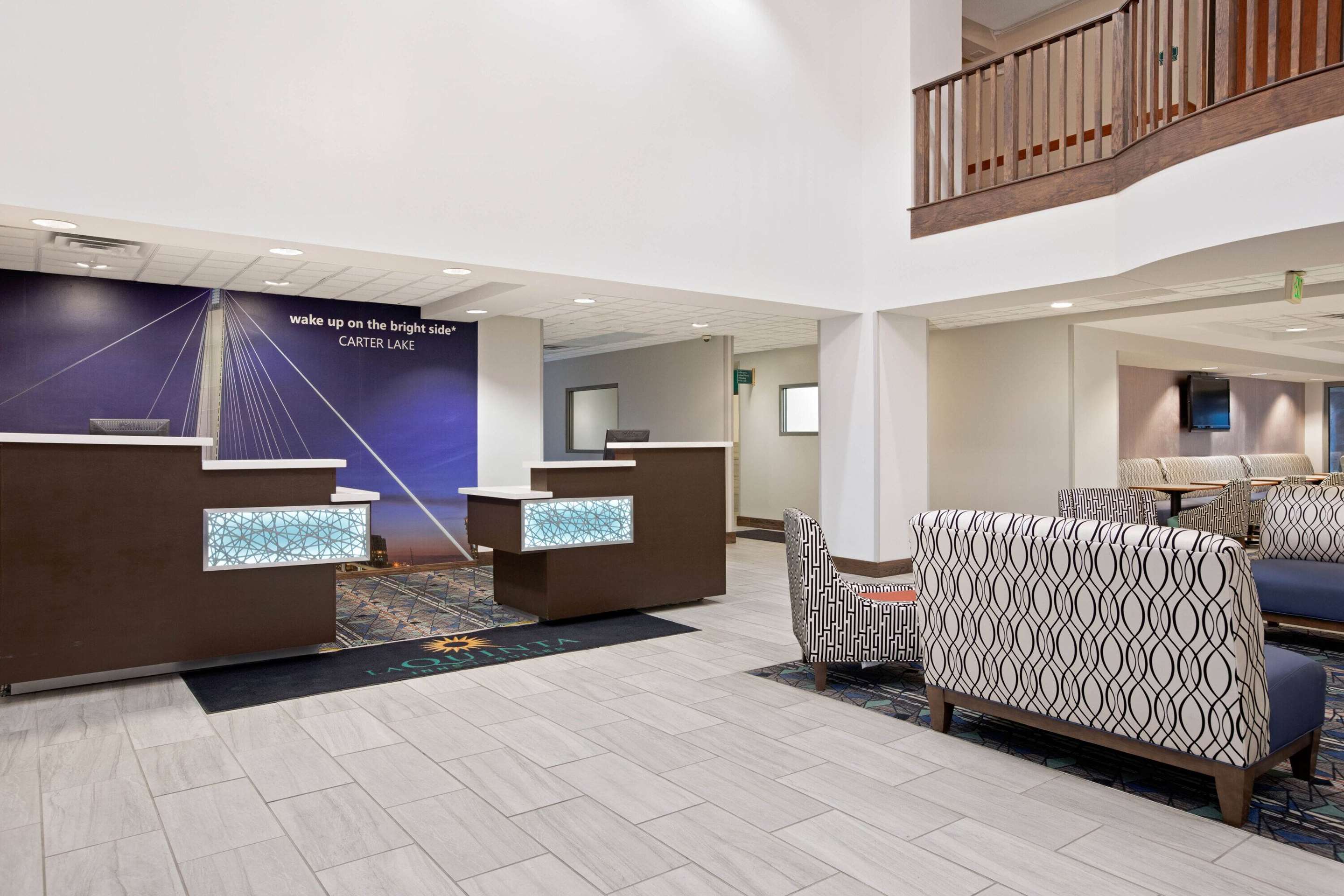 Lobby | La Quinta Inn & Suites by Wyndham Omaha Airport Downtown