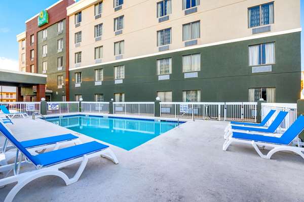 Pool - La Quinta Inn North Myrtle Beach