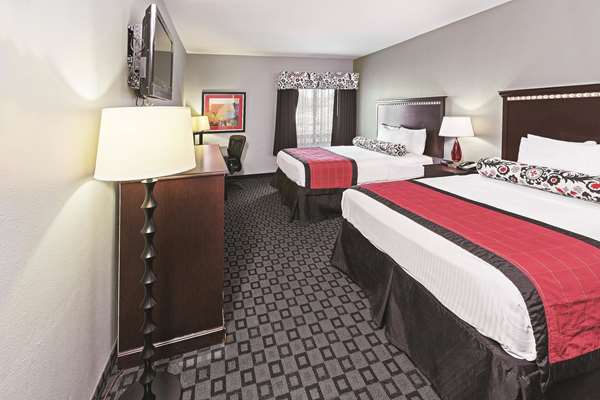  - La Quinta Inn & Suites Decatur