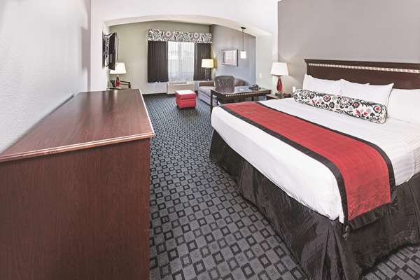  - La Quinta Inn & Suites Decatur