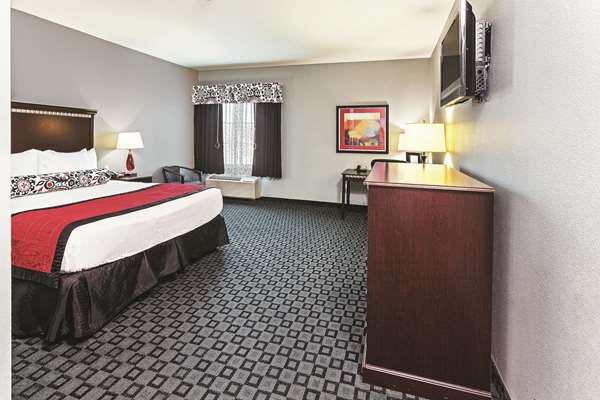  - La Quinta Inn & Suites Decatur