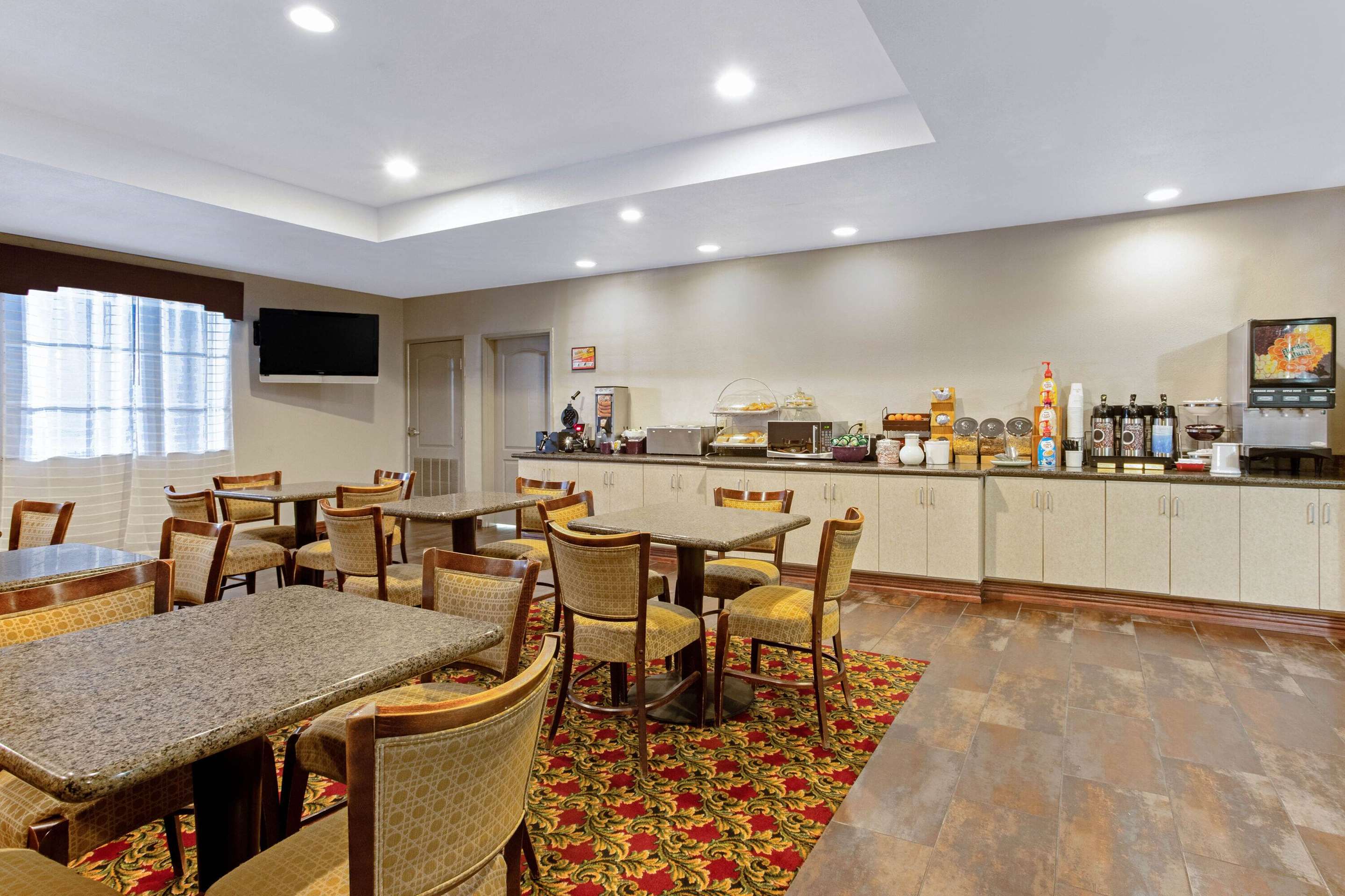 Property amenity | La Quinta by Wyndham Cleburne