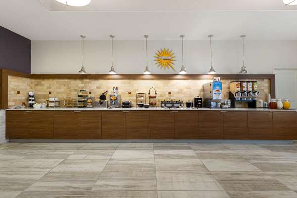  - La Quinta Inn & Suites Alvin