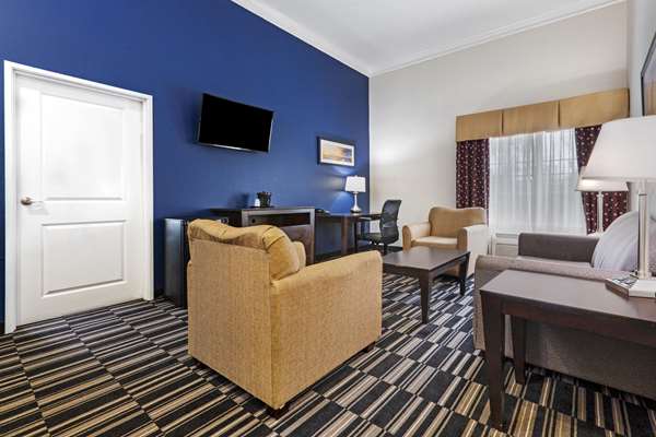 Suite - La Quinta Inn & Suites Alvin