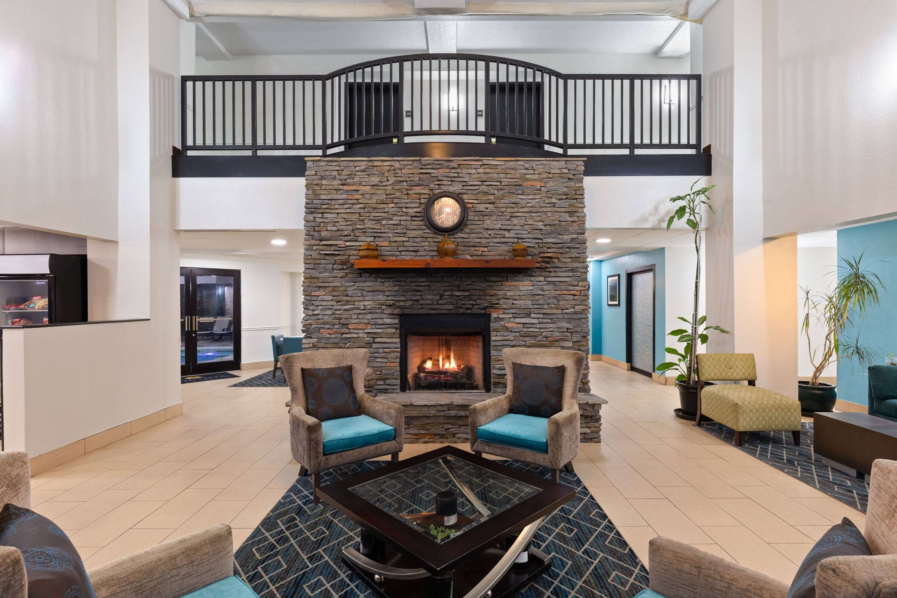 Lobby | La Quinta by Wyndham Sevierville / Kodak