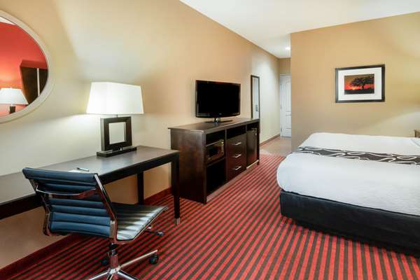  - La Quinta Inn & Suites Boutte