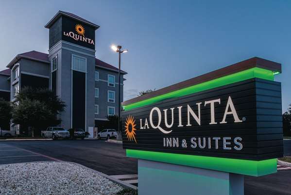 Exterior view - La Quinta Inn & Suites San La Cantera San Antonio
