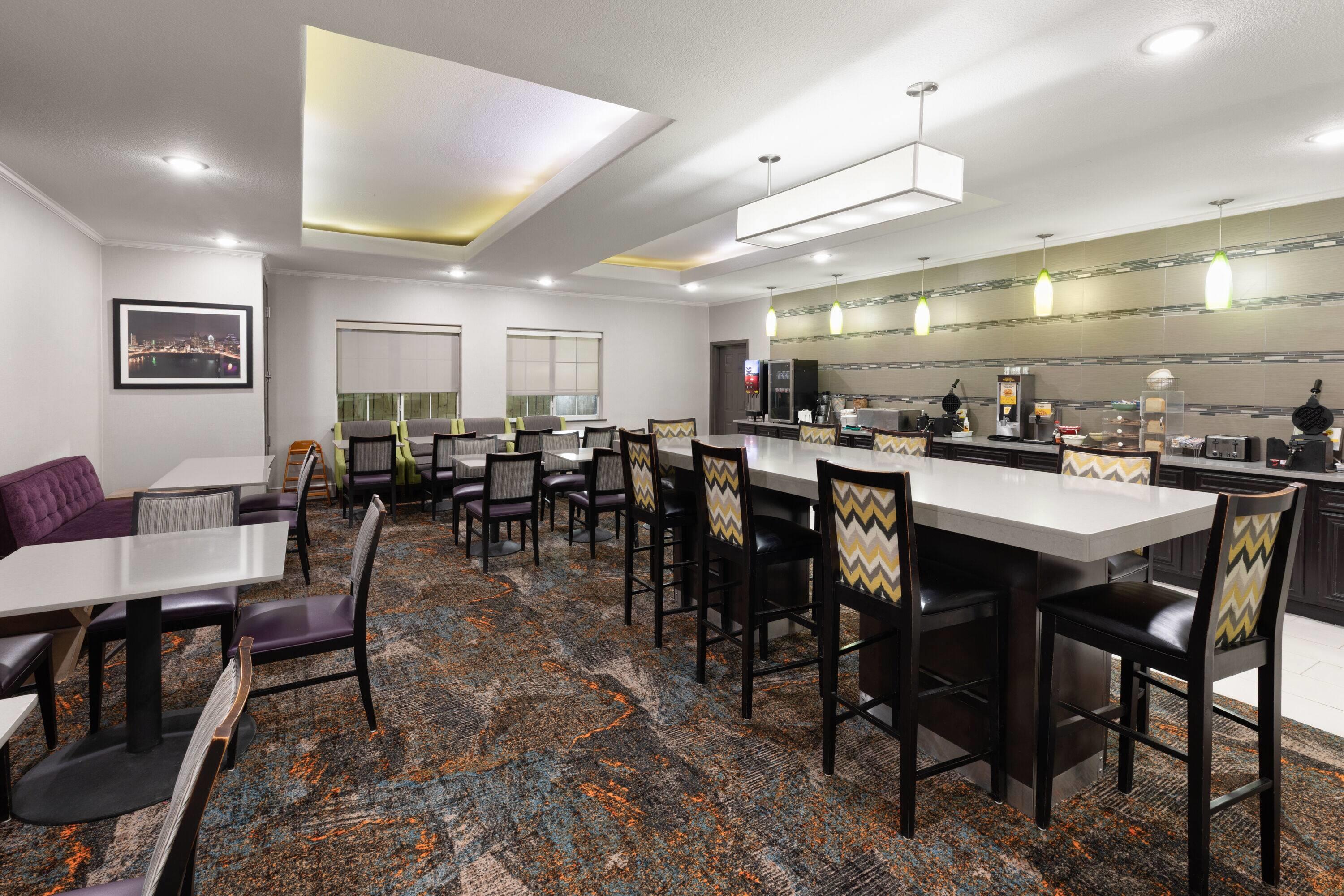 Property amenity | La Quinta Inn & Suites by Wyndham Kyle - Austin South