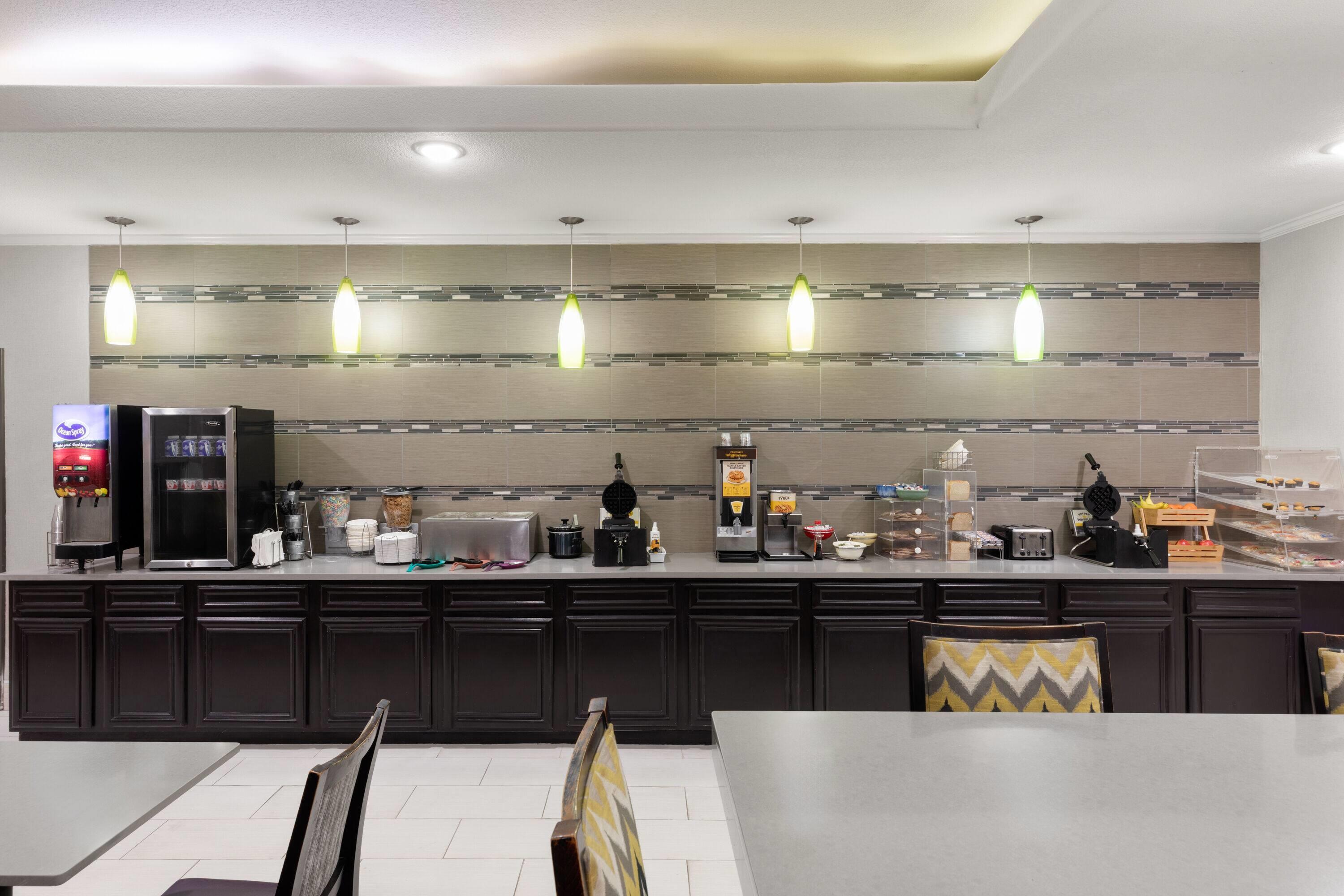 Property amenity | La Quinta Inn & Suites by Wyndham Kyle - Austin South