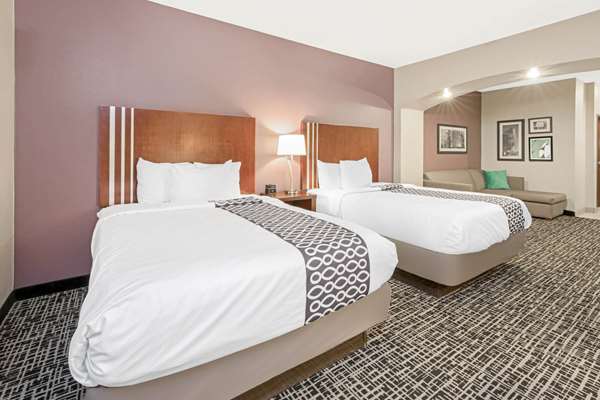 Suite - La Quinta Inn & Suites Yukon - I-40, Exit 138A & 139B