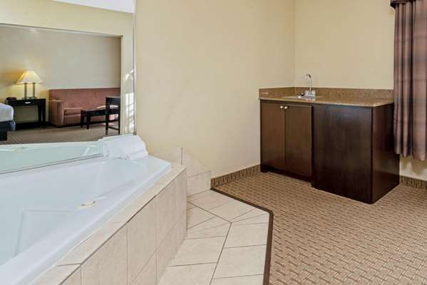 Suite - La Quinta Inn & Suites Morgan City