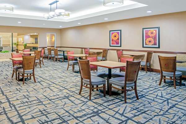  - La Quinta Inn & Suites Lawton