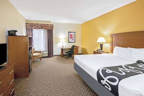  - La Quinta Inn & Suites Lawton