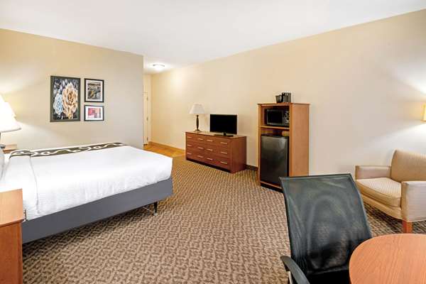  - La Quinta Inn & Suites Lawton