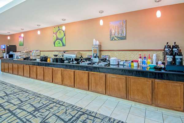  - La Quinta Inn & Suites Lawton