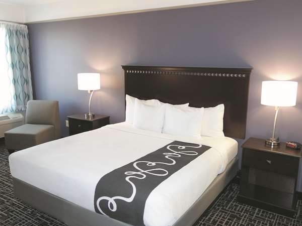  - La Quinta Inn & Suites Dumas