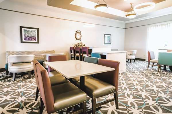  - La Quinta Inn & Suites Dumas