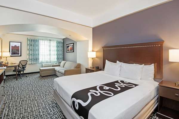  - La Quinta Inn & Suites Dumas