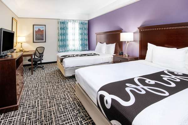  - La Quinta Inn & Suites Dumas