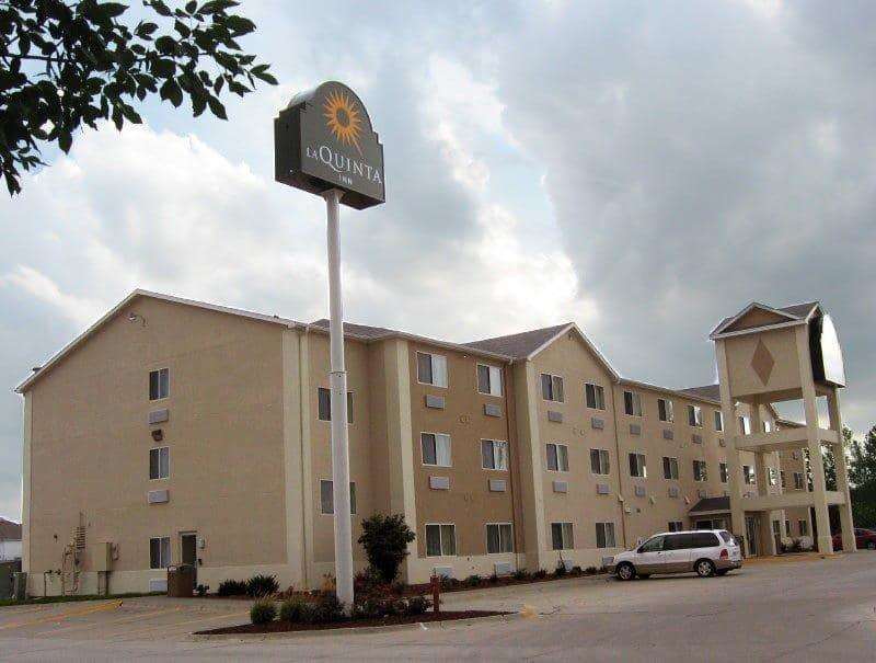 Exterior | La Quinta Inn by Wyndham Lincoln