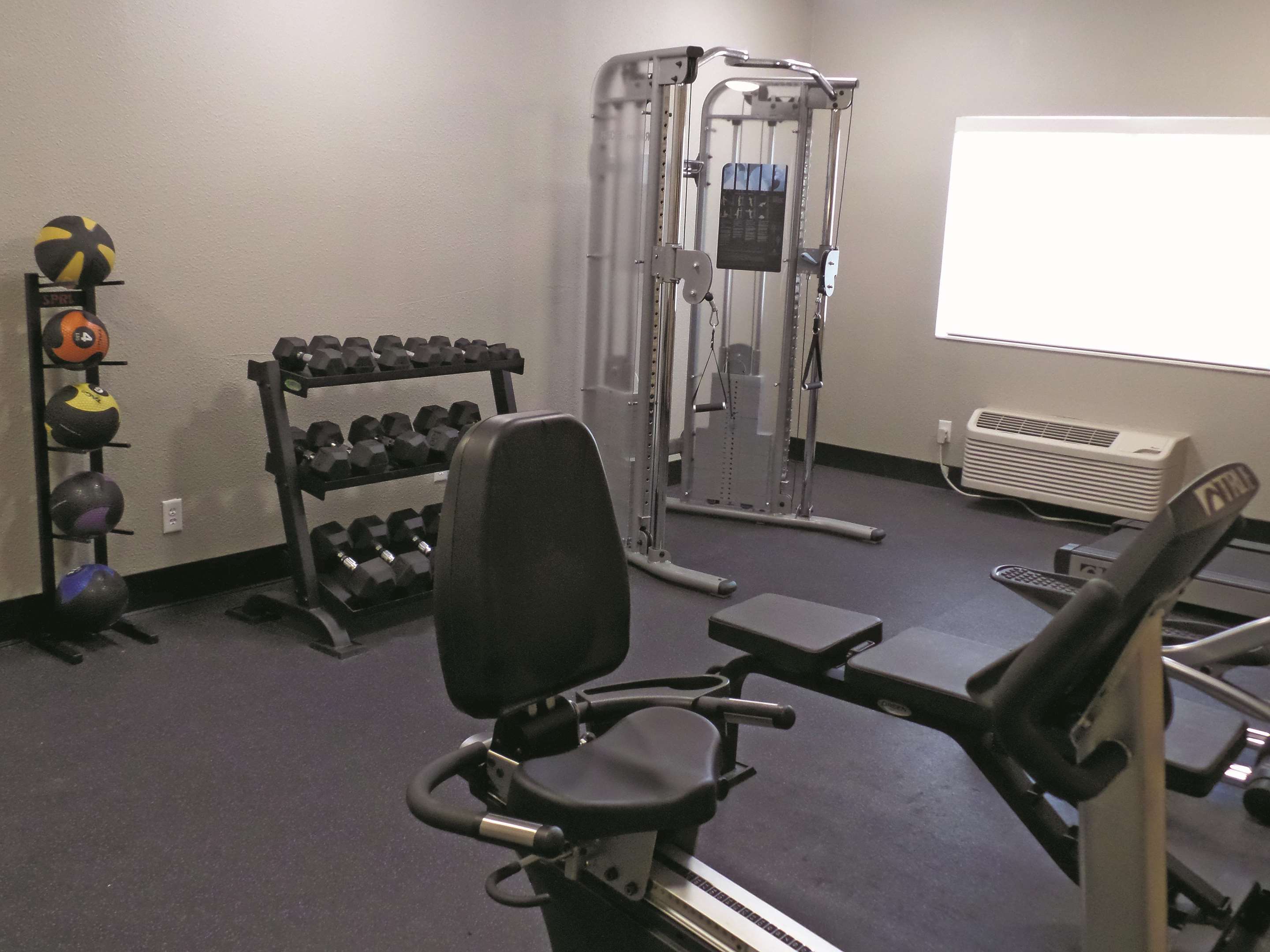 Health club | La Quinta Inn by Wyndham Lincoln