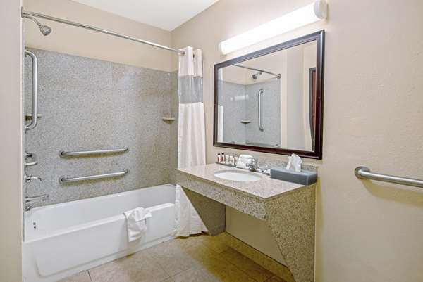  - La Quinta Inn & Suites Woodward