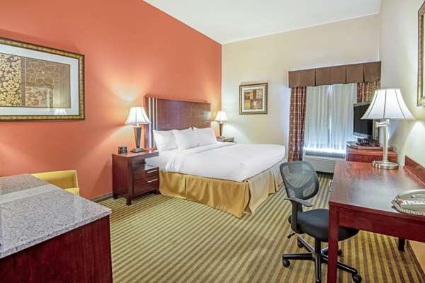  - La Quinta Inn & Suites Woodward