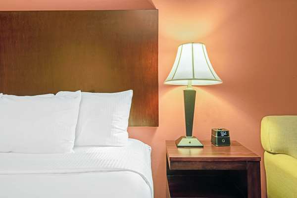  - La Quinta Inn & Suites Woodward