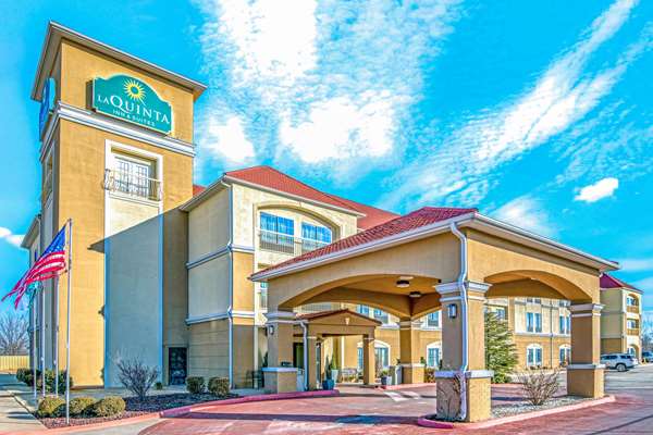 Exterior view - La Quinta Inn & Suites Woodward